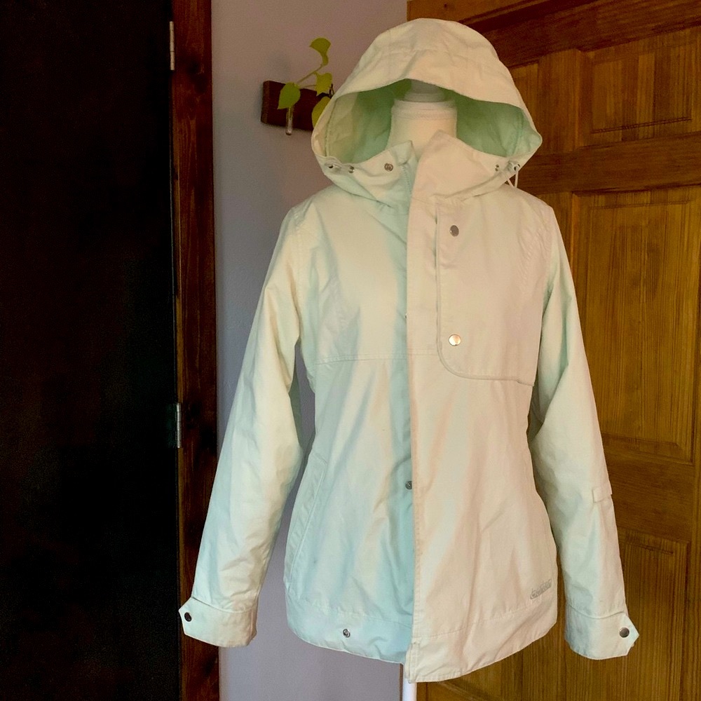 Seafoam Green Women's Burton Snowboarding Jacket